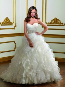 Empire Sweetheart Crystal Organza Chapel Train Wedding Dress