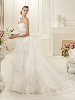 Organza And Lace Floral One Shoulder Strap A-line Embellished Beaded Waistline 2013 Wedding Dresses