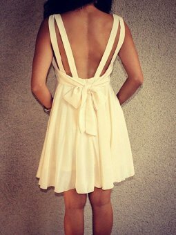 A-line Scoop Short/Mini Chiffon Ivory Prom Dress With Bow