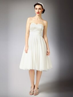 A-line Sweetheart Tulle Satin Knee-length Sashes / Ribbons Wedding Dresses