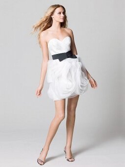 A-line Sweetheart Organza Short/Mini White Sashes / Ribbons Bridesmaid Dresses