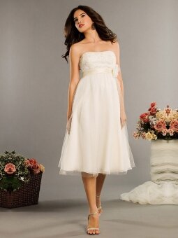 White Empire Strapless Chiffon Hand Made Flower Knee-length Wedding Dress