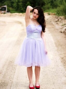 A-line Sweetheart Tulle Satin Knee-length Beading Cocktail Dresses