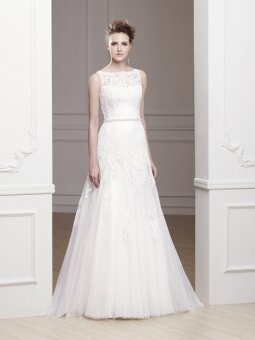 A-line Bateau Tulle Satin Floor-length White Lace Wedding Dresses