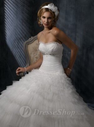 Ball Gown Sweetheart Beading Chiffon Sweep Train Wedding Dress