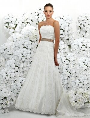 A-line Strapless Lace Sweep Train Sashes / Ribbons Wedding Dresses